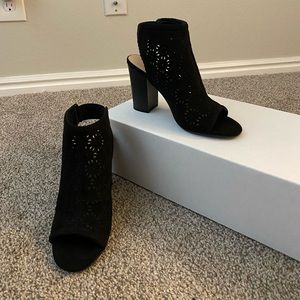 Lauren Conrad Statice heels  sz 6.5